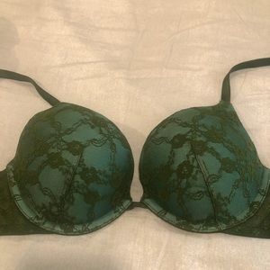 Victoria’s Secret Push-up Bra